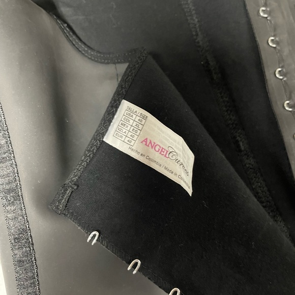 Angel Curves Latex Waist Trainer Vest - Picture 2 of 3